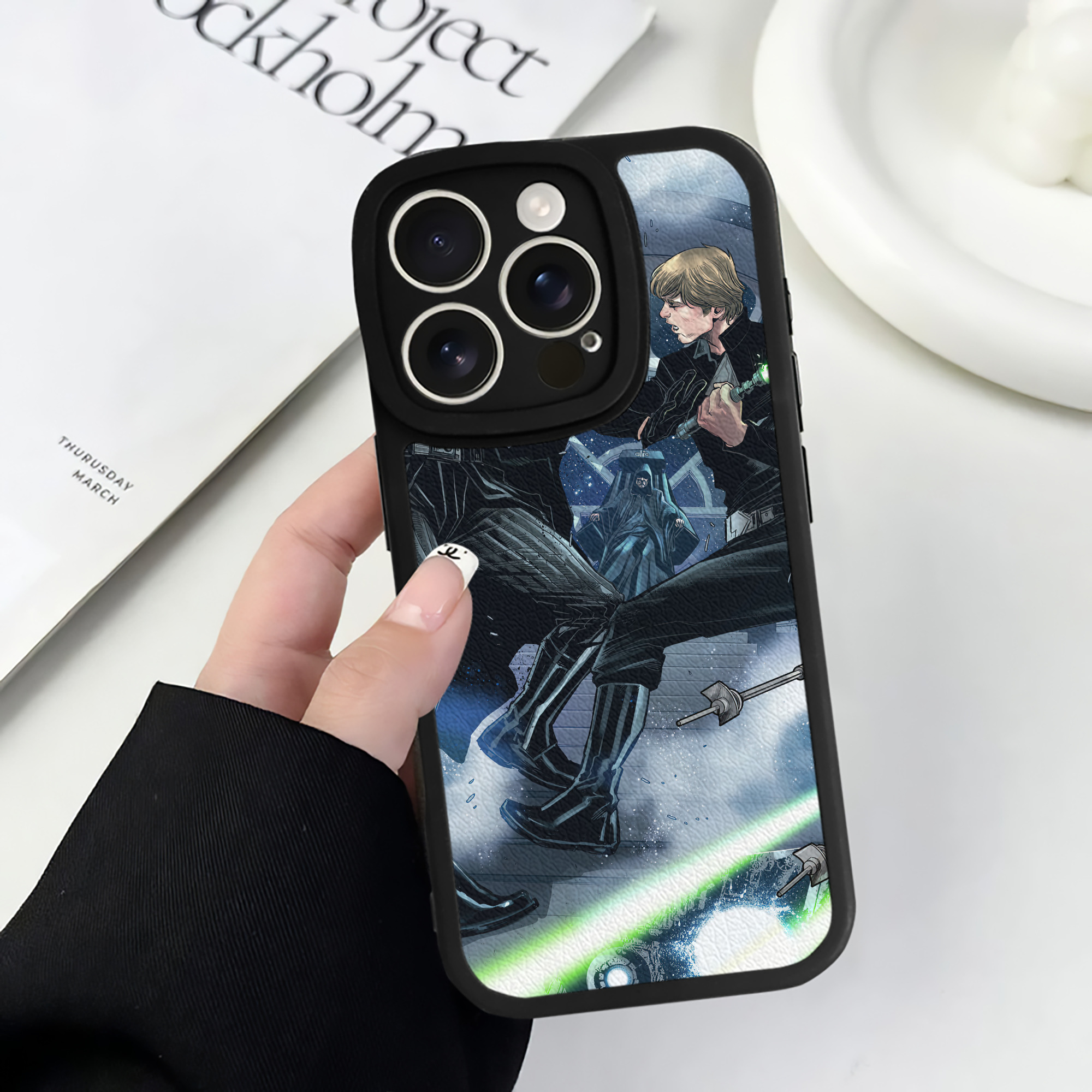 （画像用） スター・ウォーズ Star Wars 【iPhone 16シリーズ対応】シリコンスマホケース（レザー調） 材質：シリコン